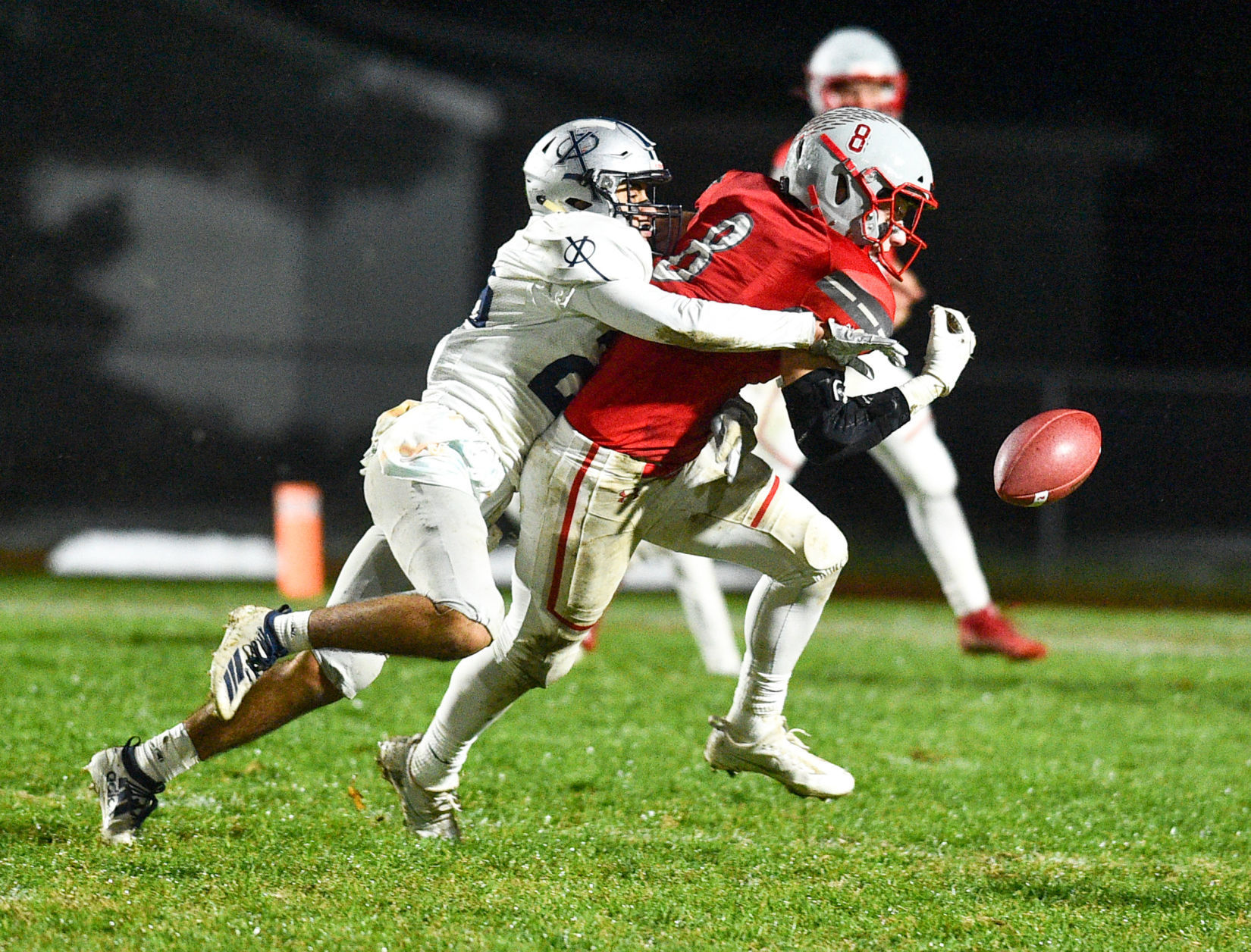 110119-qct-spt-ns-xavier-fball-017a.jpg